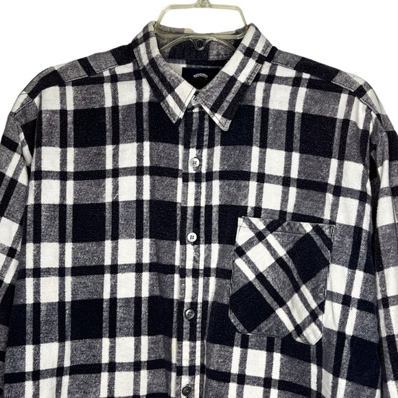 Vintage‎ Saugatuck Flannel Shirt - Picture 2 of 6